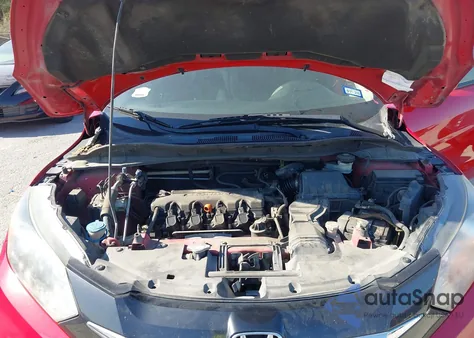 2016 Honda Hr-V Lx z USA, uszkodzony, nr VIN 3CZRU5H39GM745435